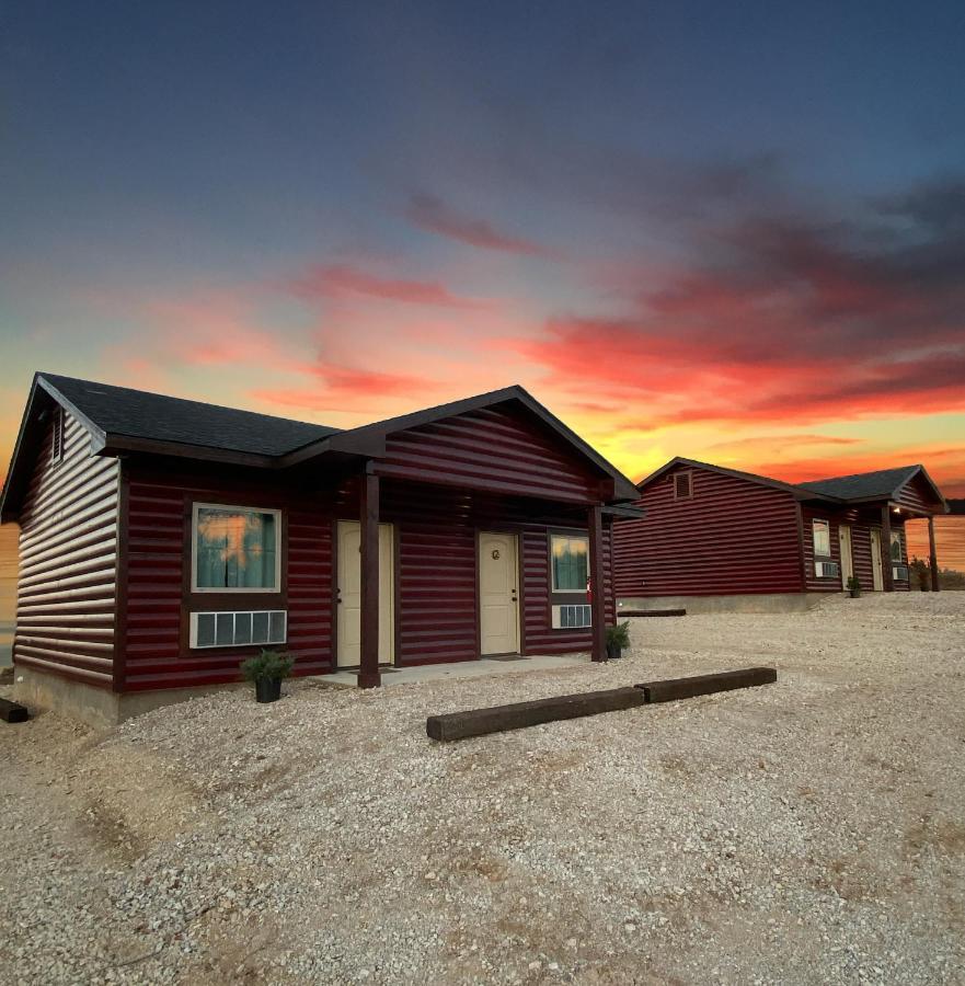 Kingston The Woods Lodging المظهر الخارجي الصورة