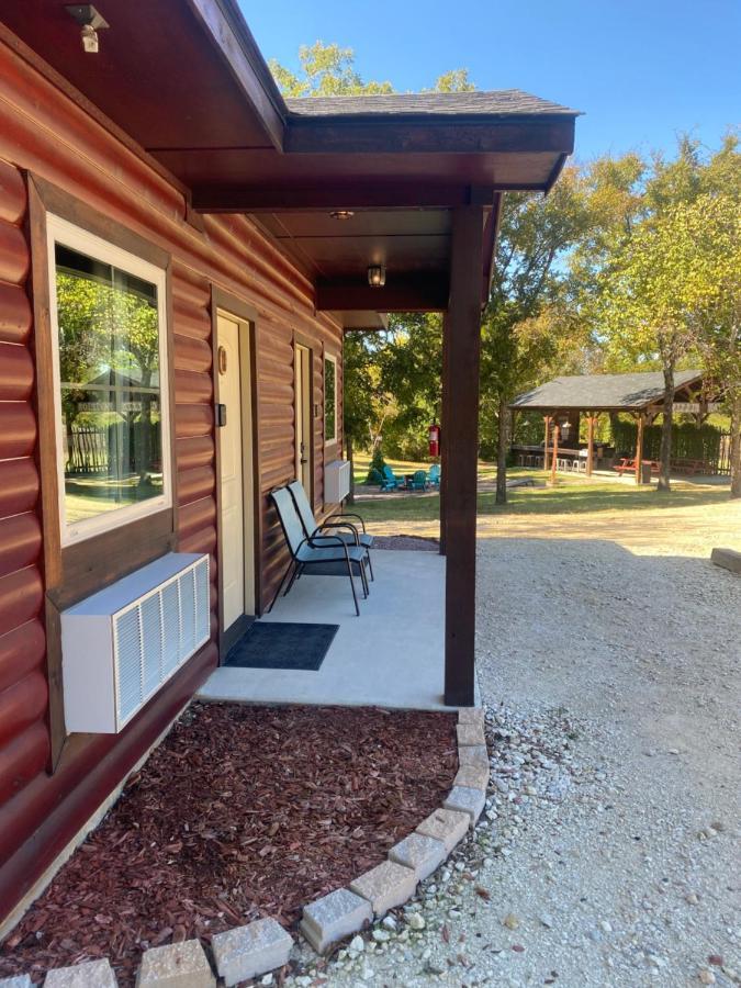 Kingston The Woods Lodging المظهر الخارجي الصورة