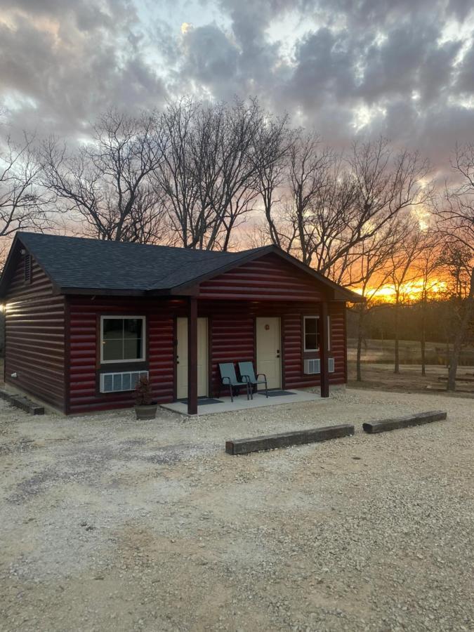 Kingston The Woods Lodging المظهر الخارجي الصورة